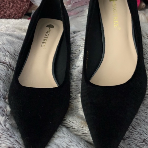 Black Velvet kitten heels never worn . Excellent condition. Size 39 - Picture 9 of 13